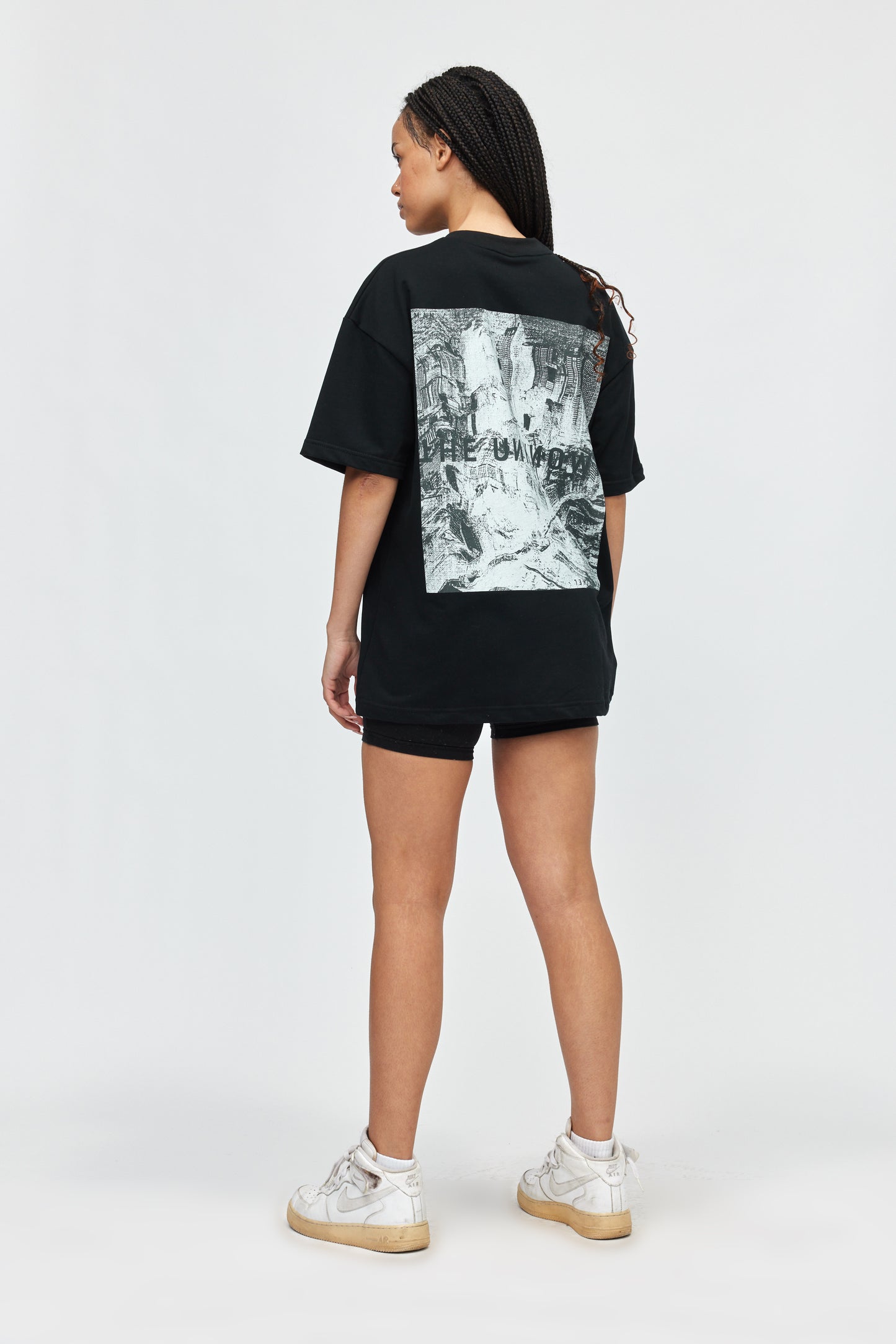 'MAN X MELB' CITY TEE - BLACK