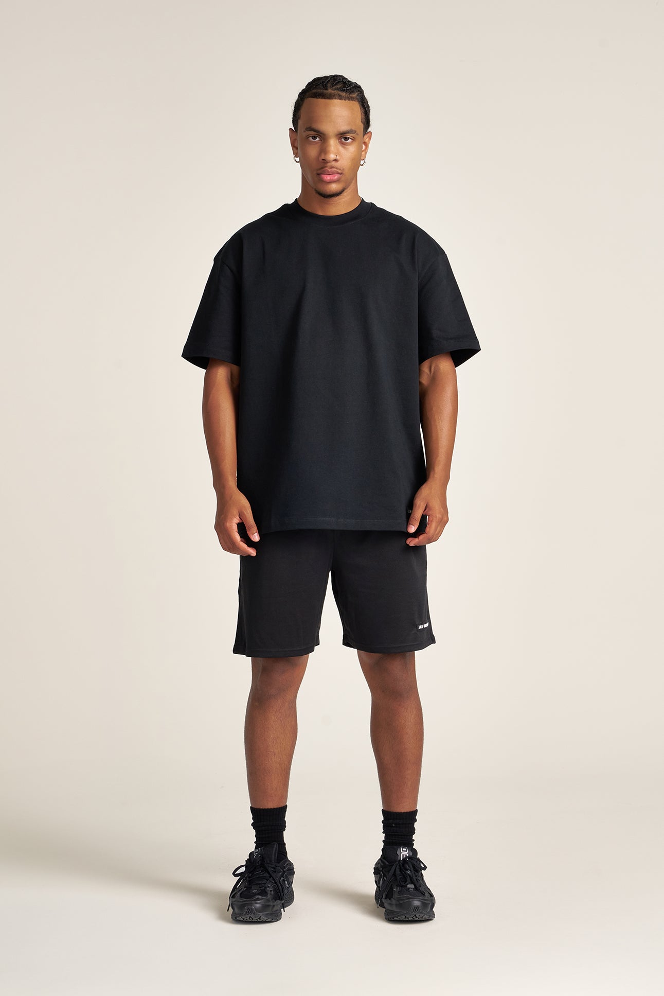 'ORIGINALS' BLANK TEE - BLACK