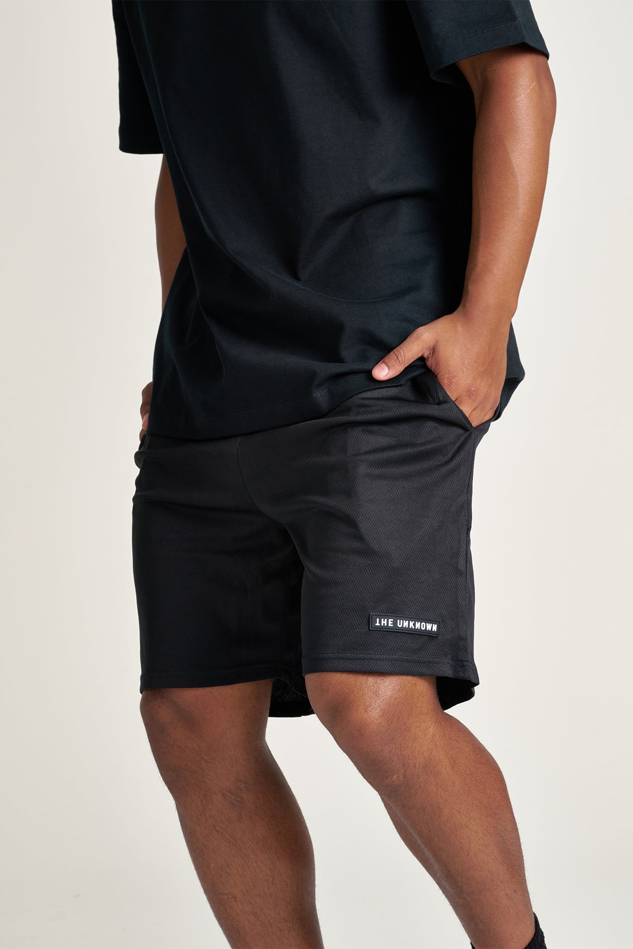 'ORIGINALS' MESH SHORTS - BLACK