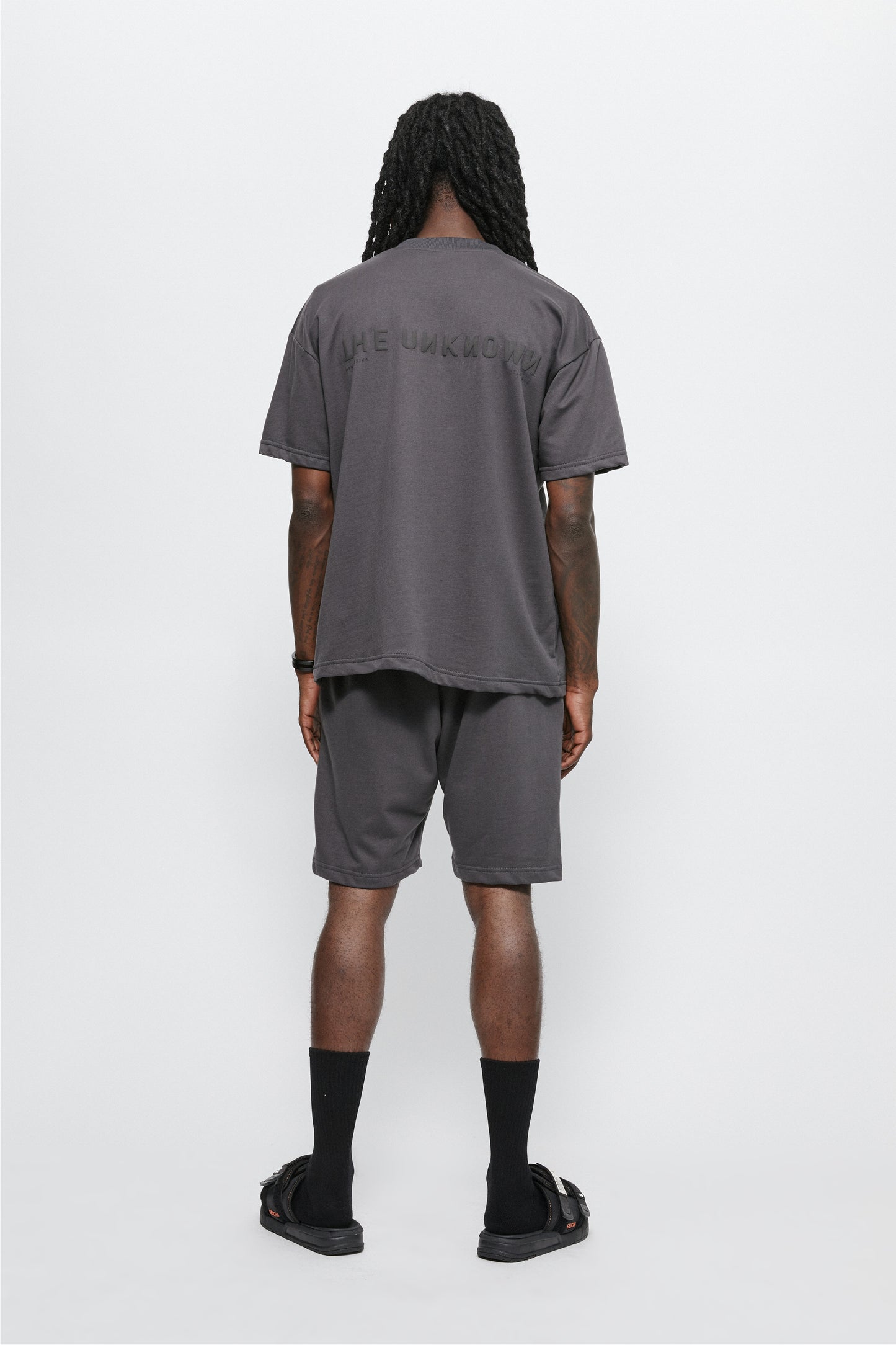 'ORIGINALS' TEE - CHARCOAL